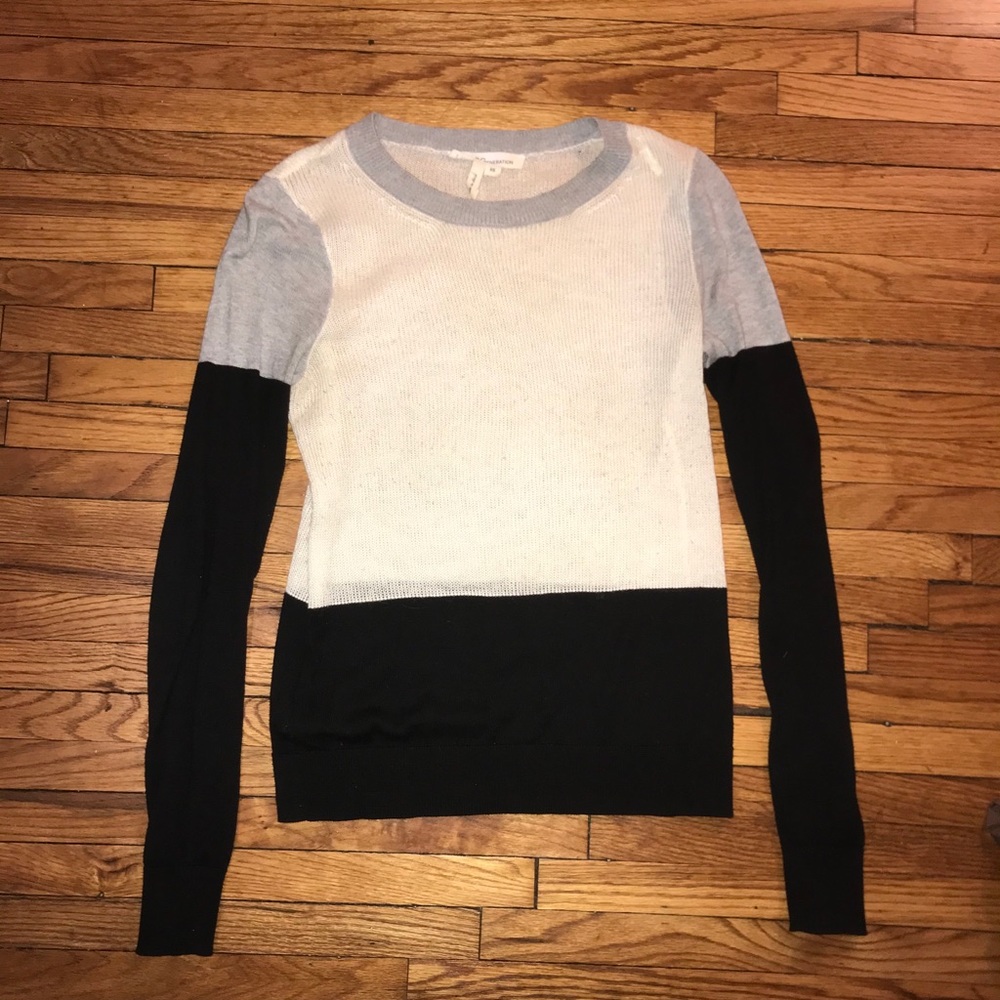 BCBG sweater